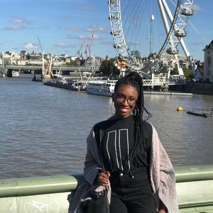 Meet your Posher, Iman